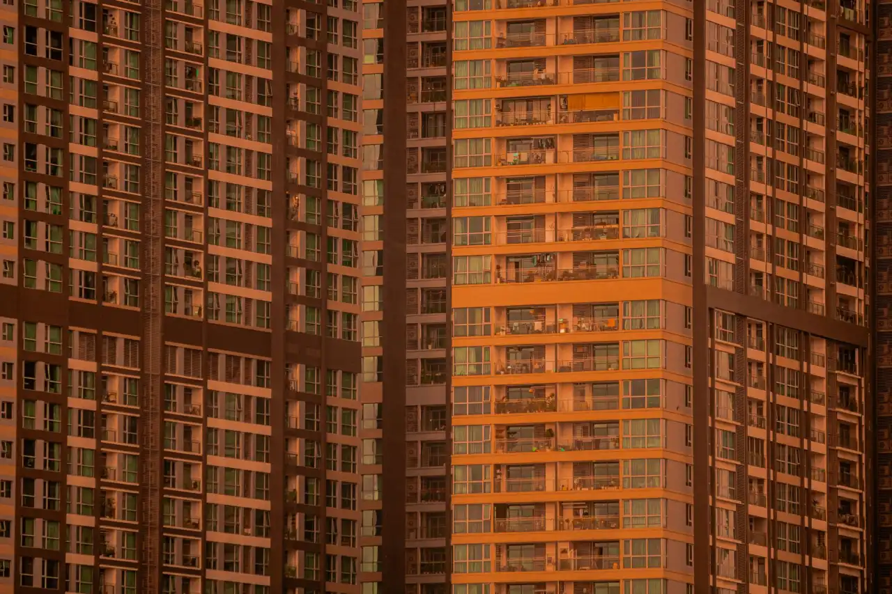 外墙多彩涂料在福建高层建筑中的应用技术要点正文配图 1